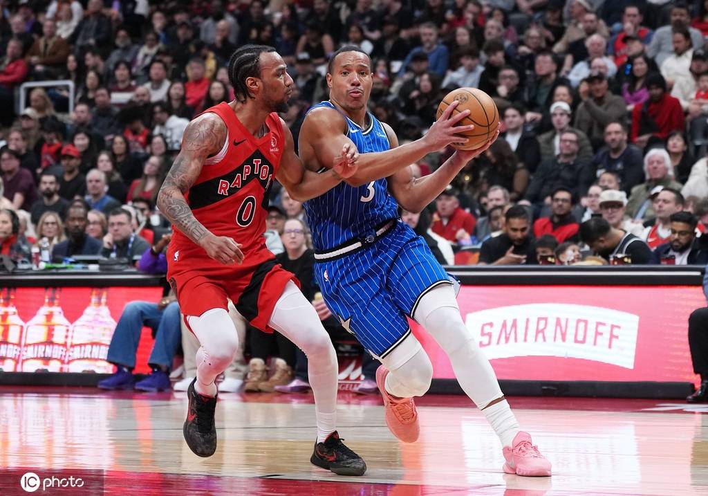 巴雷特24分巴恩斯23+5+15 猛龙击败魔术